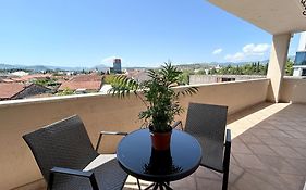 Hotel 201